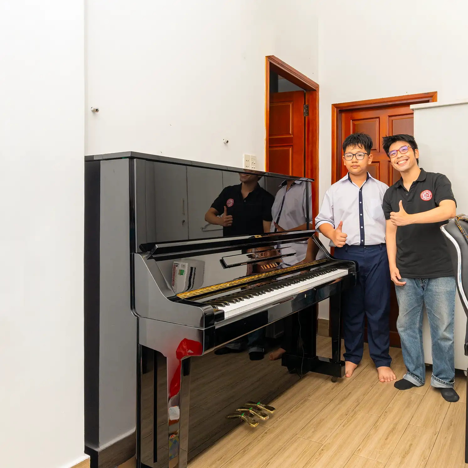 Yamaha UX tại nhà khách