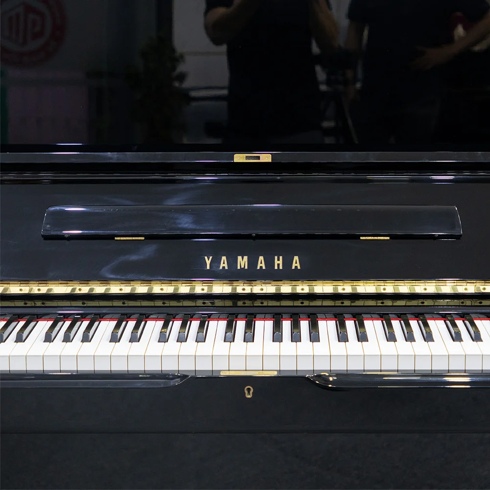 có nên mua đàn yamaha ux3 không