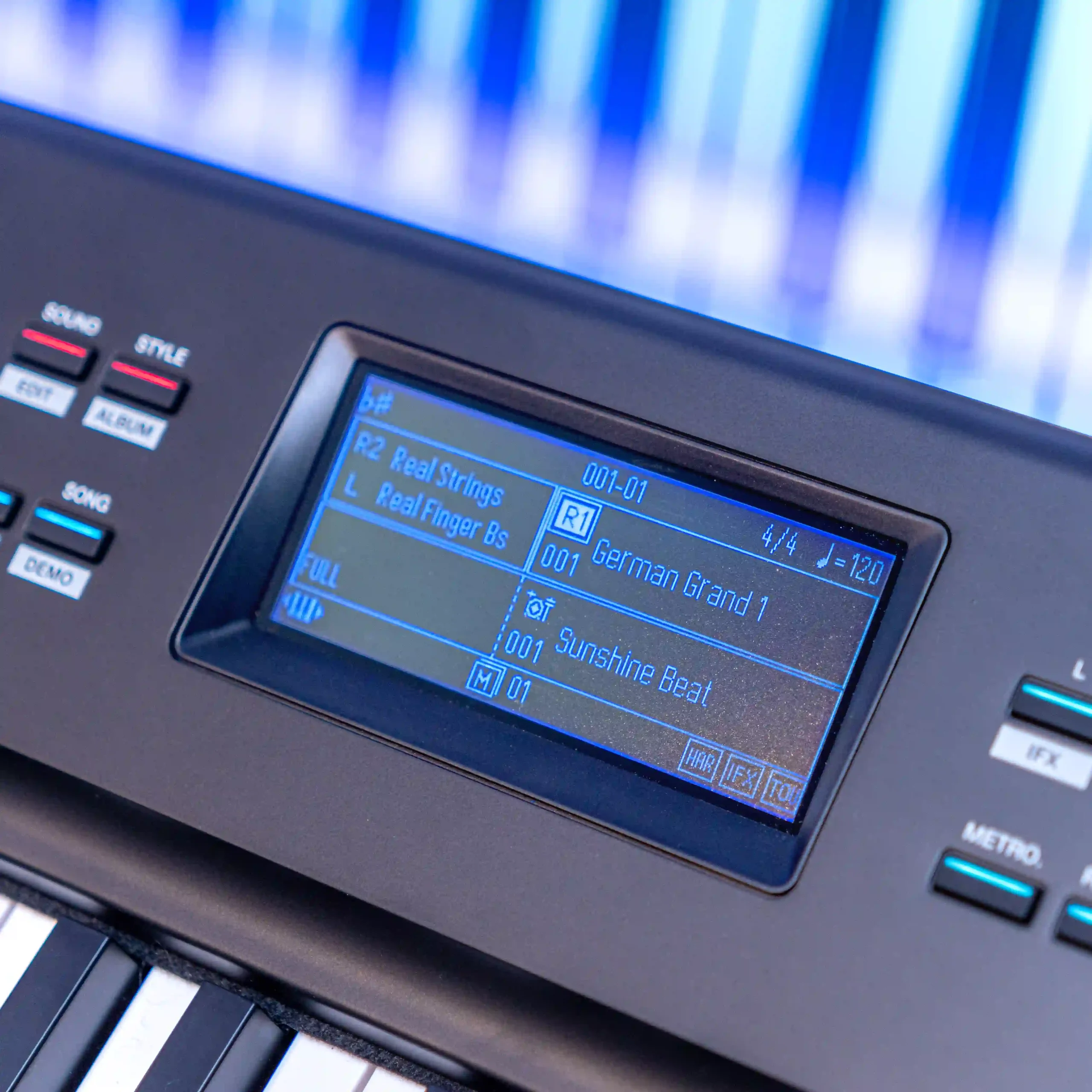 màn hình led đàn piano điện kurtzman sp235