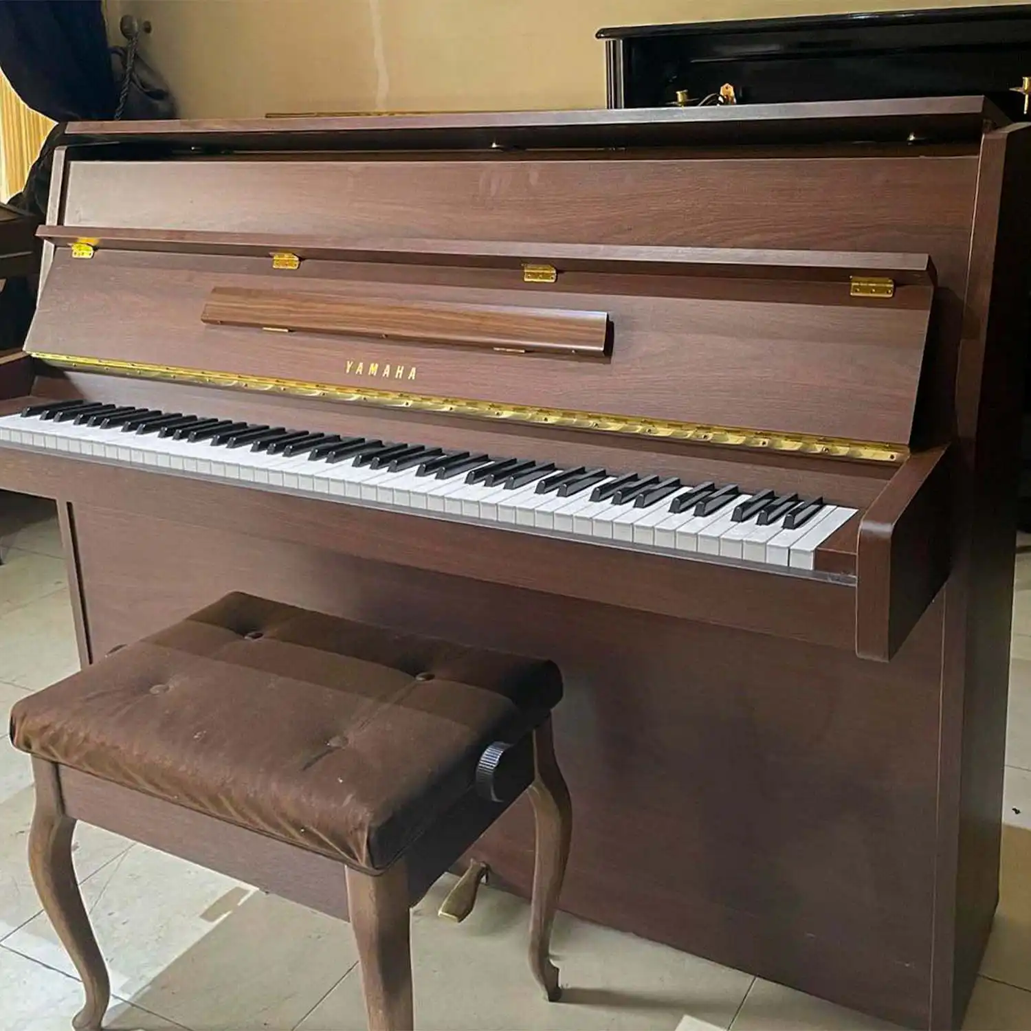 bảng cộng hưởng yamaha MC101