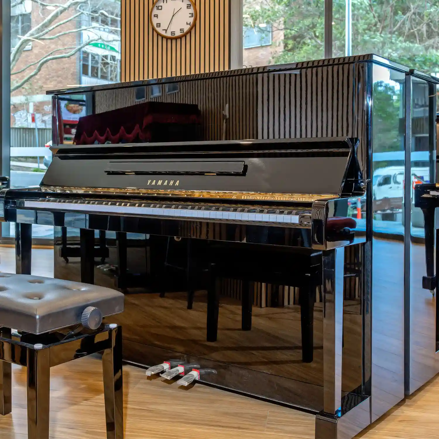 YAMAHA MC10BL - hình thực tế
